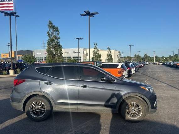HYUNDAI SANTA FE SPORT 2018 5NMZT3LB6JH076420 image